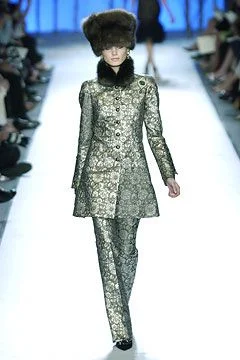Look 19